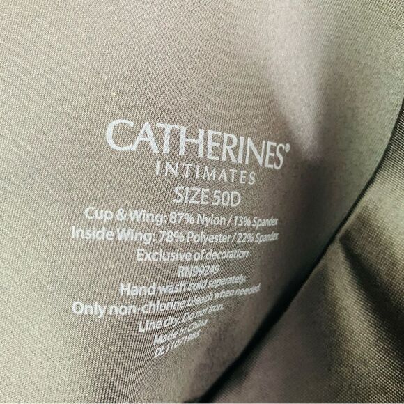 Catherine’s Black Bra  - Picture 2 of 4
